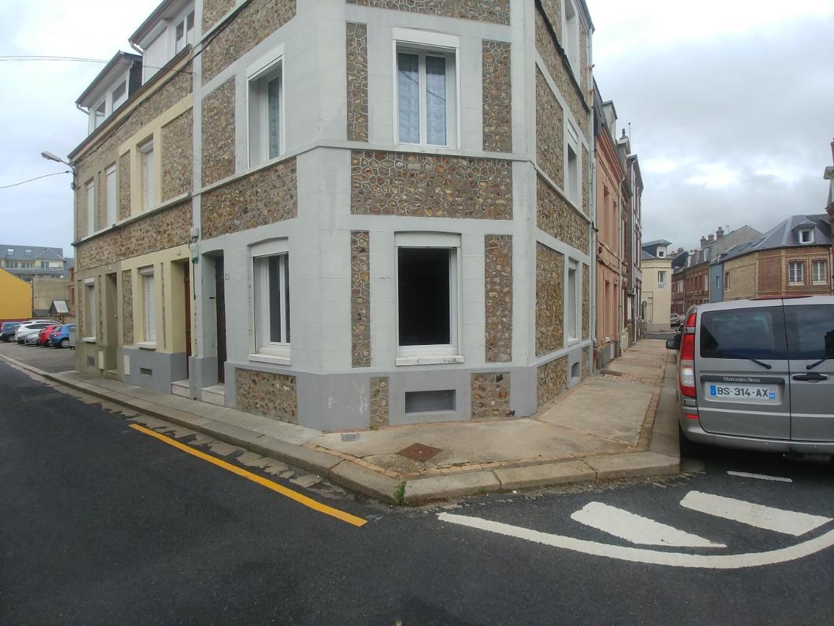 Ficis Campus Apartment Fecamp Exterior photo